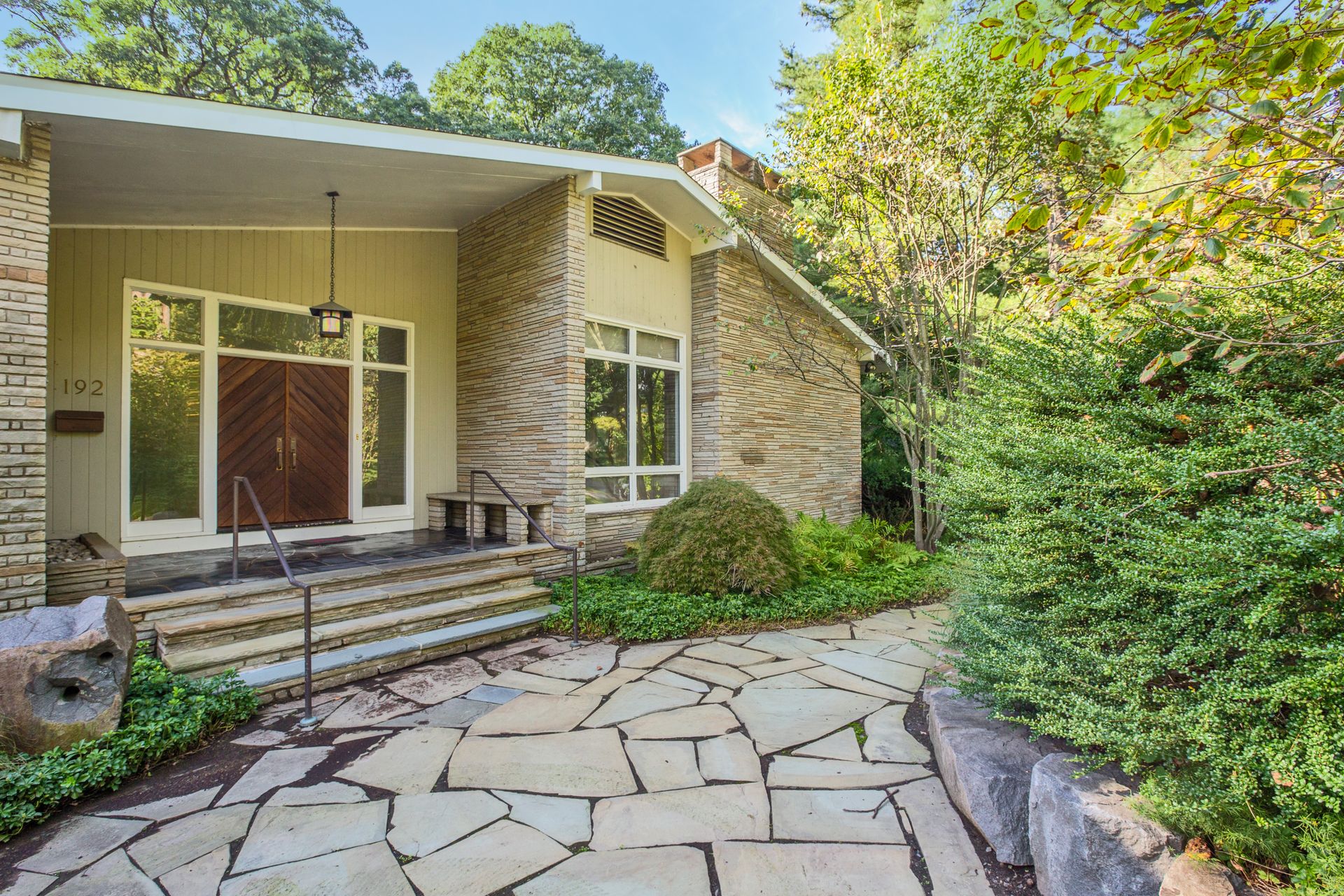 192 Stonehurst Drive, Tenafly Orna Jackson